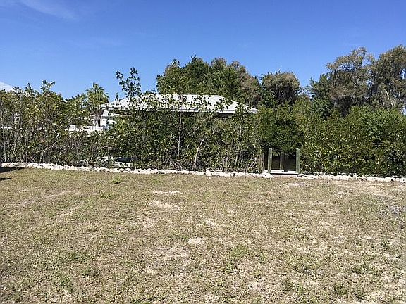 3rd image of 2912 Buttonwood Key Ct