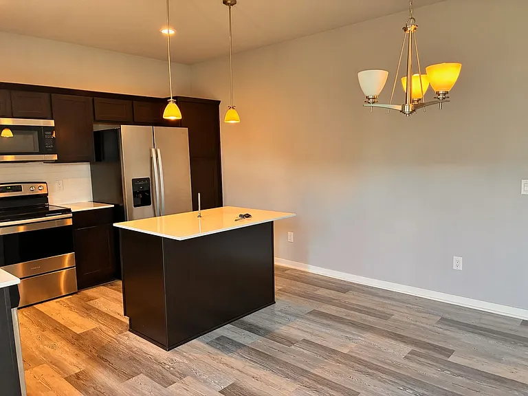 15133 Foxglove Ln — Photo 4