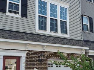 8478 Craggan Ln, Manassas, VA 20109