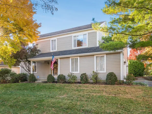 3441 River Place Dr, Columbus, OH 43221