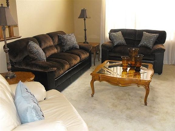 5th image of Snead Dr