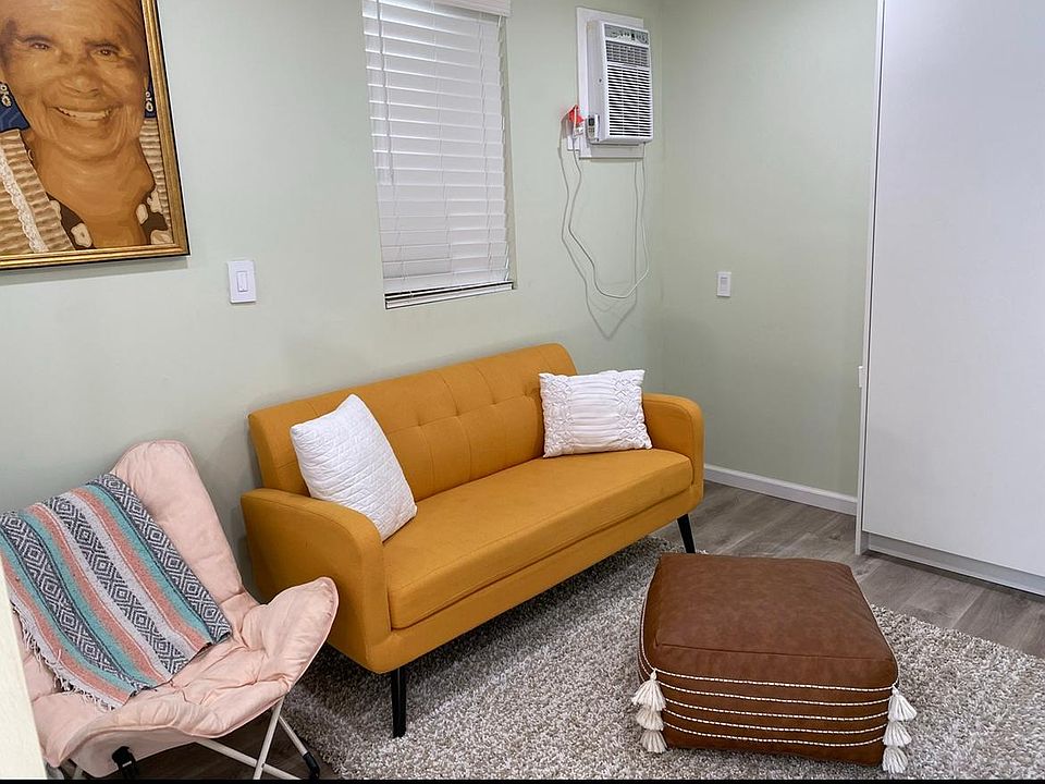 1st image of 4113 1/2 Agnes Ave