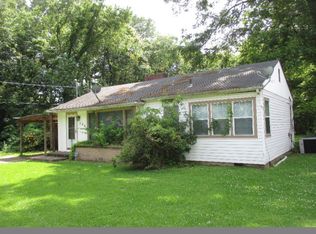 326 Lake Hill Dr, Vicksburg, MS 39180