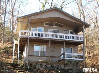 130 Sandy Pt, Goreville, IL 62939