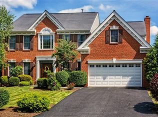 120 Cardinal Cir, Pittsburgh, PA 15237