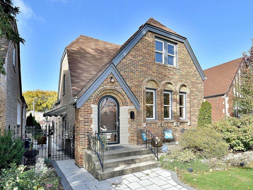 1st image of 3346 N Oak Park Ave