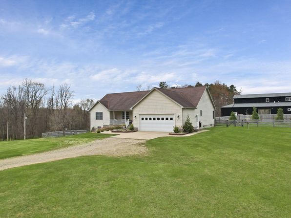 12063 Depolo Rd N, Mount Vernon, OH 43050