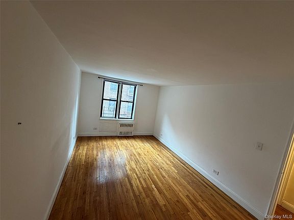 5th image of 83-30 Vietor Avenue #312