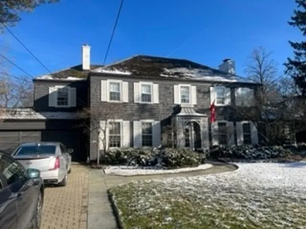 225 Ridge Ave, Winnetka, IL 60093