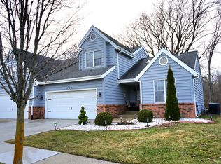 749 Rosslare Pl, Crown Point, IN 46307