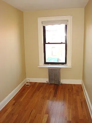 Rented by Carroll Gardens Realty | media 7