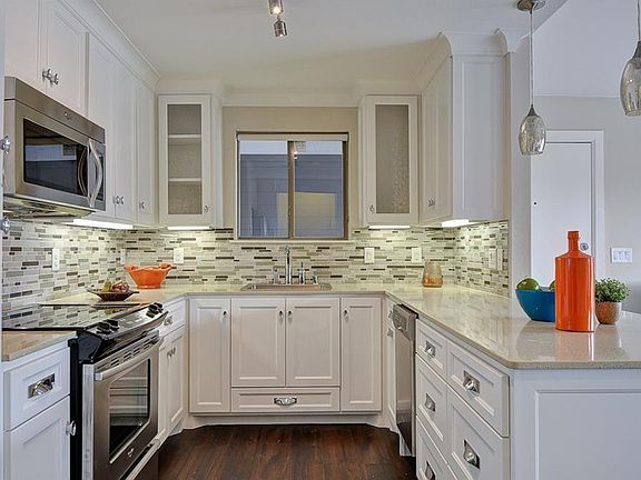 4th image of 4554 Glenwick Ln APT 3302
