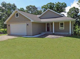 E4585 Kingfisher Cir, La Valle, WI 53941