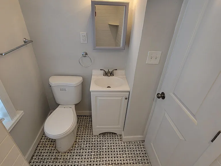 2050 Sansom St #2 — Photo 10