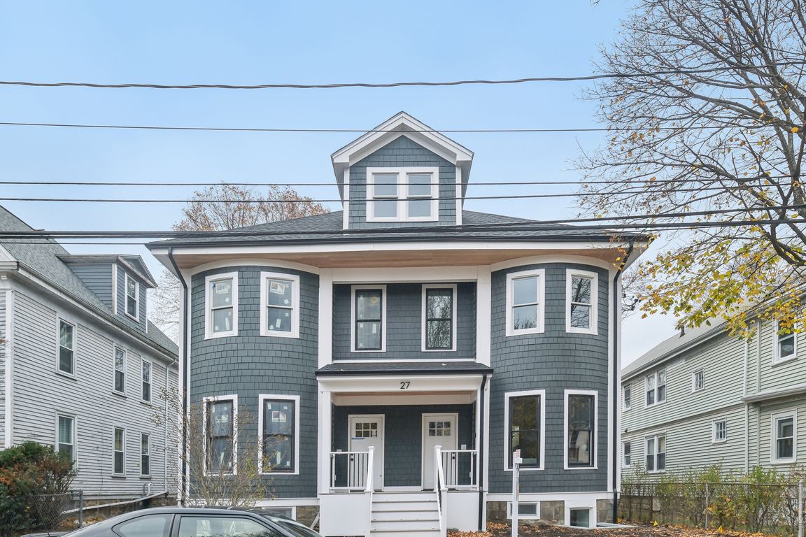 Coolidge Rd-S2211-001.jpg