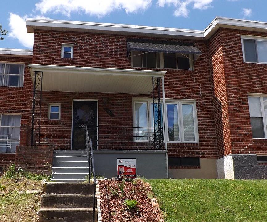 1st image of 3806 Derby Manor Dr