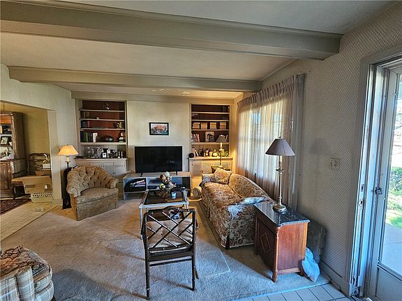 4th image of 116 Patterson Ave