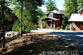 3rd image of 2 Whitman Ln #A