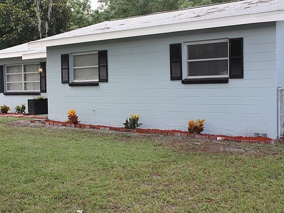 3rd image of 7117 N 50th St