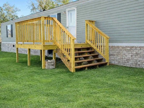 232 N Raphael Rd, Defuniak Springs, FL 32433