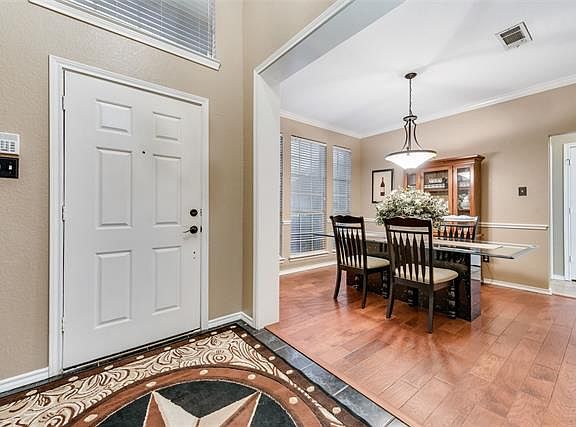 4th image of 6415 Fannin Dr