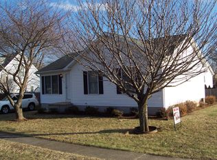 502 E 6th Ave, Ranson, WV 25438