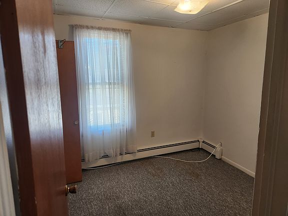 4th image of 423 Fig St #2E