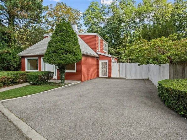 2710 Edgehill Avenue image 2 of 30