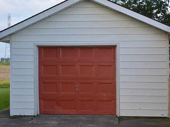 3rd image of 17000 N County Road 600 W