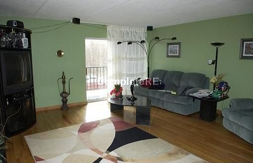 3rd image of 50-56 Broadlawn Park #315