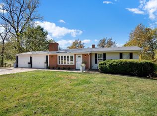 30 Rondo Dr, Manchester, MO 63021