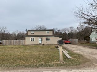 10844 Quirk Rd, Van Buren Township, MI 48111