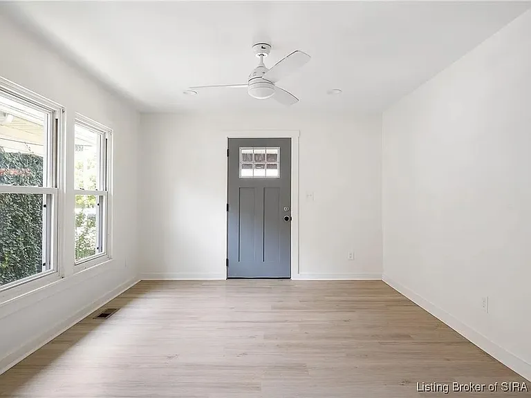 226 Sloemer Ave — Photo 4