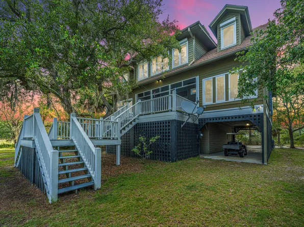 925 Edding Creek Dr, Edisto Island, SC 29438