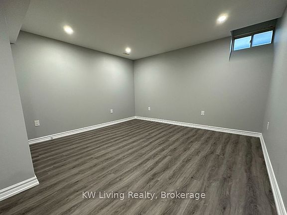 5th image of 158 William Bartlett Dr