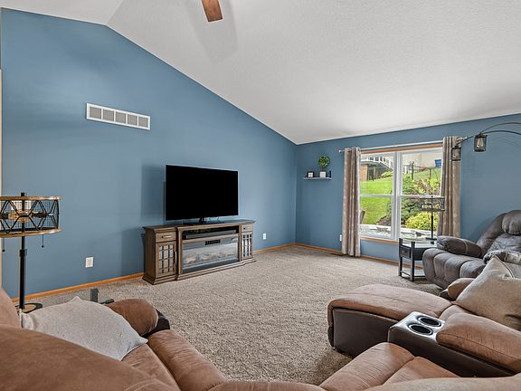 5th image of 2632 Revo Rd