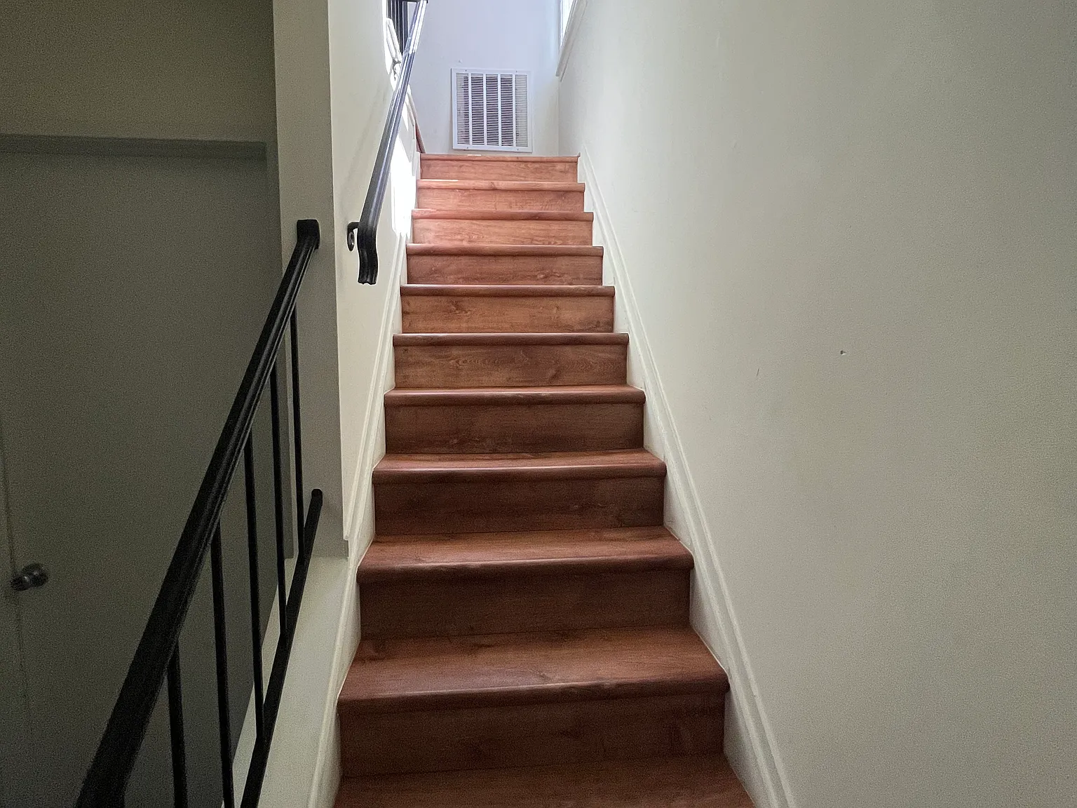 2 bed, 2.5 bath, 1440 sqft, $3,500 — Photo 2