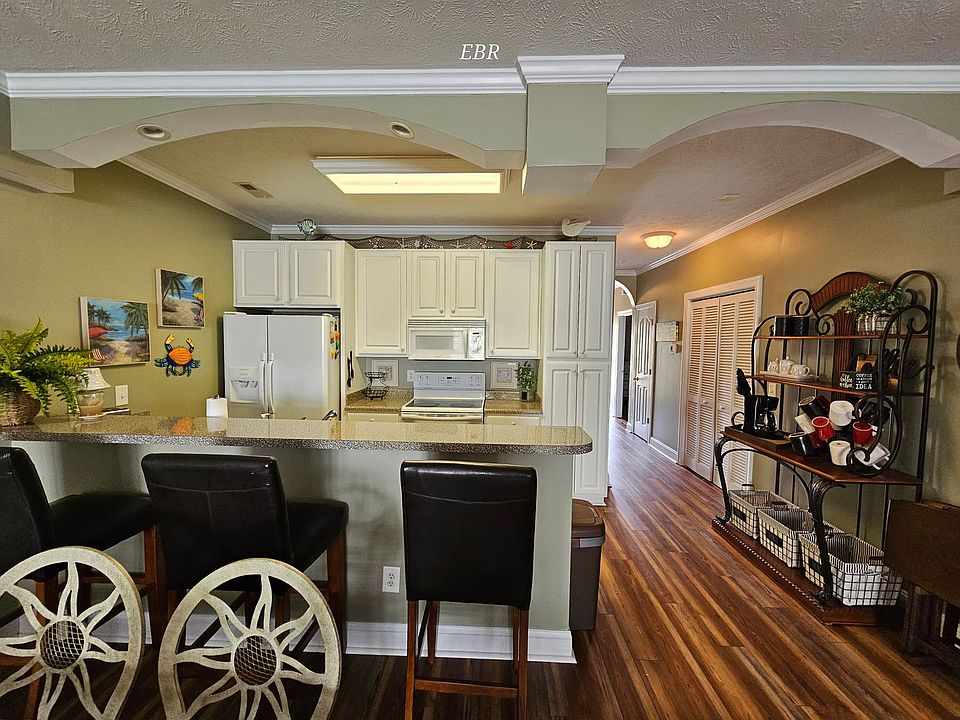 1st image of 121 W Point Ridge Ave #P11