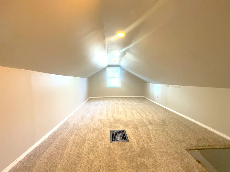 6837 Bradley Ave — Photo 14