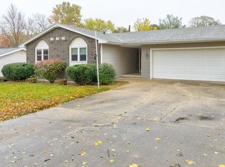 4207 SW 25th St, Des Moines, IA 50321