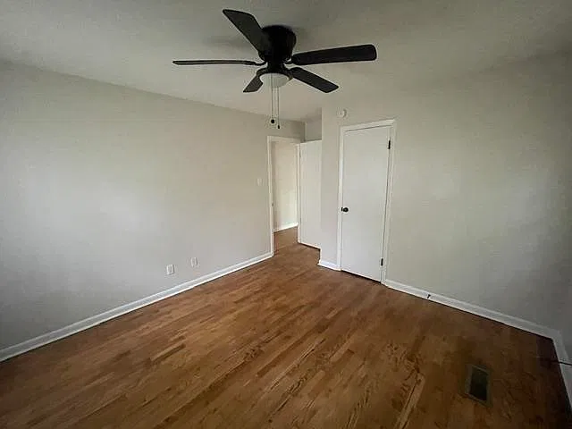 3547 Randolph St — Photo 12