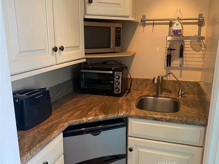 800 E Ocean Blvd — Photo 15