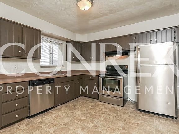 5th image of 715 Bayberry Dr