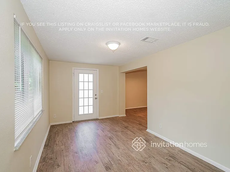 1309 Castleworks Ln — Photo 9
