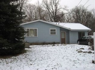 267 Schorn Rd, Lake Orion, MI 48362