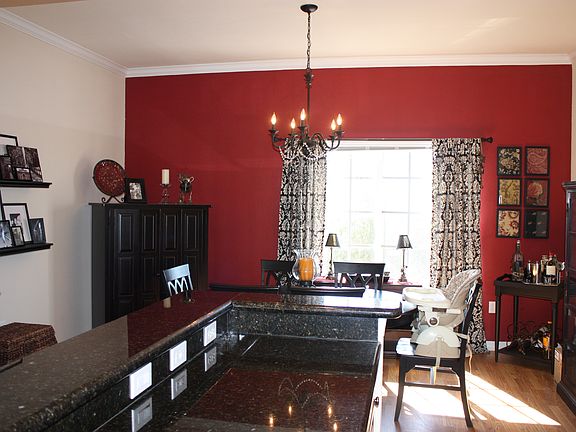 3rd image of 9709 Meadow Field Cir