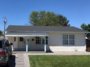 925 Paris St, Aurora, CO 80010