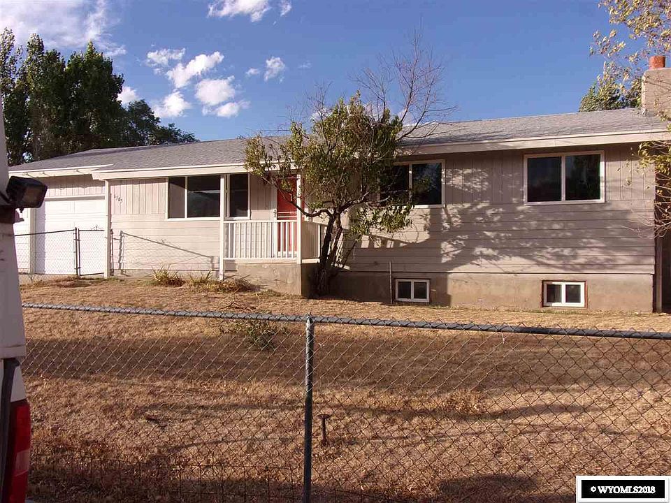 1st image of 1585 Green River Way