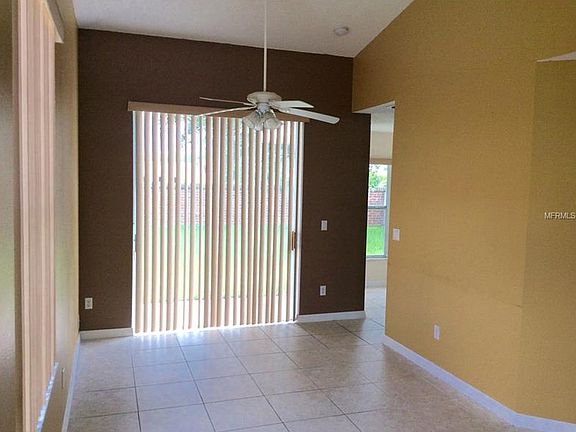 4th image of 2742 Emerson Ln