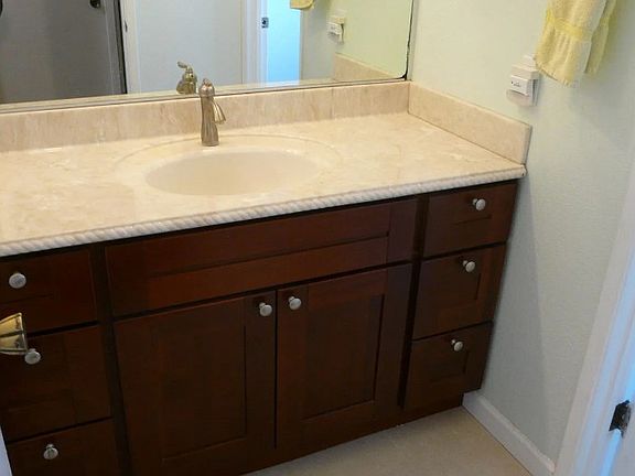 4th image of 1363 Crailford Ct #4